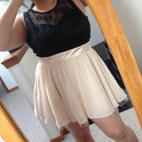 Baby doll lace mini dress