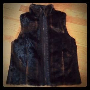 Parkhurst Outdoor Edition Faux fur vest