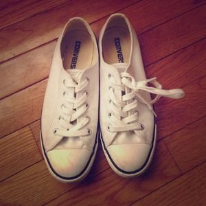 White slim soul converse