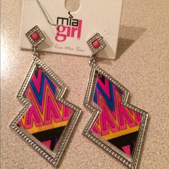 Earring