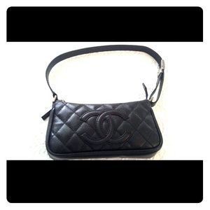 «SOLD» Black Chanel Shoulder Bag