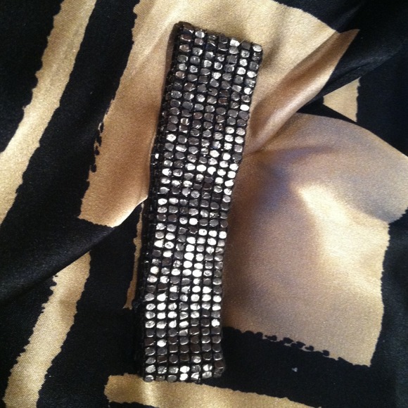 Buffed Gold/Black Stretch Bracelet