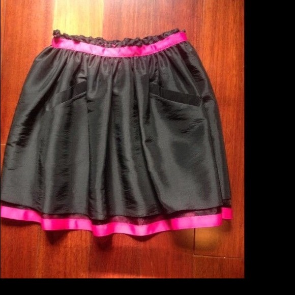 Betsey Johnson Noir TUTU STYLE Full Layer