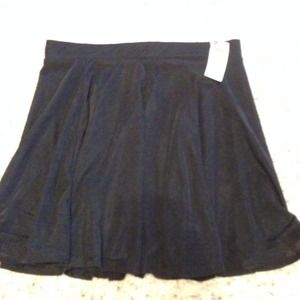 Black skater skirt