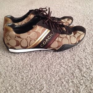 Like new Authentic Coach Sneakers