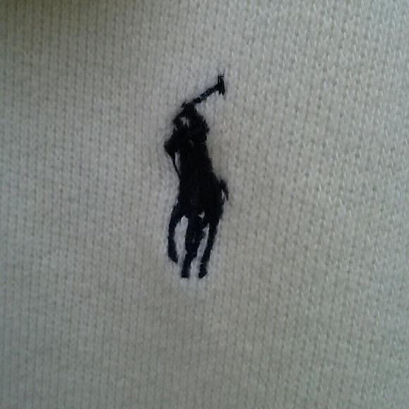 White sweater - Picture 3 of 4