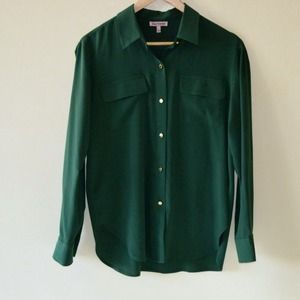 Cute Juicy Hunter Green Chiffon blouse