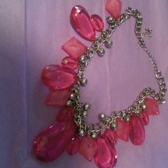 Jewelry - Necklace