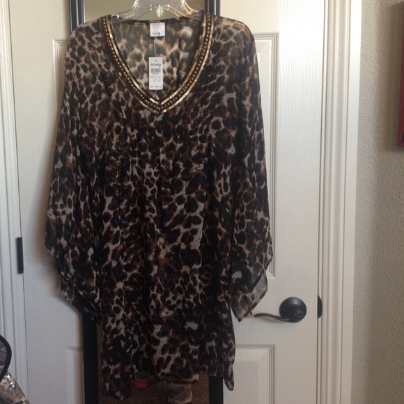 Bundled Cheetah Cover Up and cheetah purse