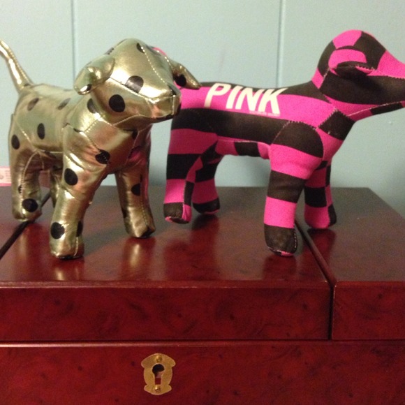 Two For 10$ Victoria Secret/Pink dogs