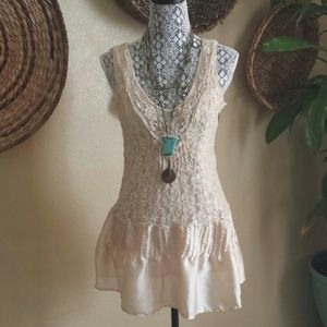 FOREVER 21 NEVER WORN ANTIQUE COLORED  MINI