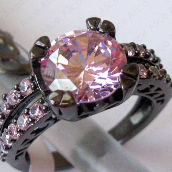 Pink sapphire ring