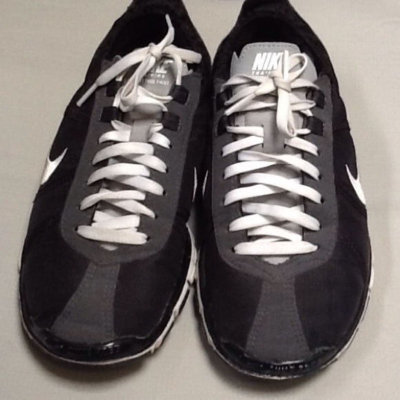 Used nike training/ free twist sz8