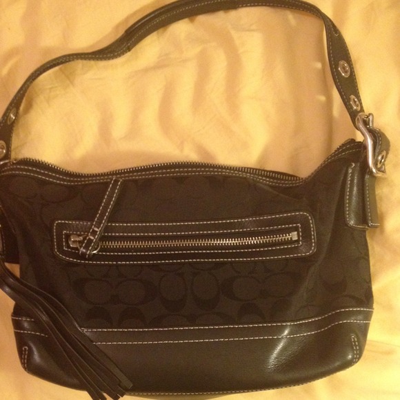 Coach hobo handbag - Picture 4 of 4
