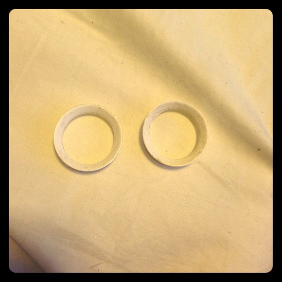 White silicone Tunnels