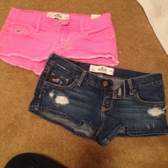 Hollister shorts bundle! Really cute!