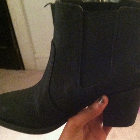 SOLD🚫🚫🚫🚫🚫 - Picture 3 of 3