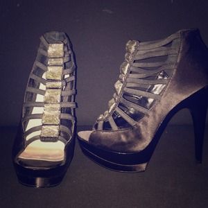 H by HALSTON SHOES sz 6