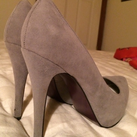 4" GREY HEALS Purple Underside - Picture 3 of 4