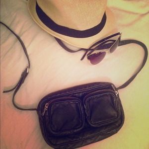 ❌❌Sold❌❌Black long strap purse