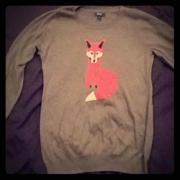 Fox sweater