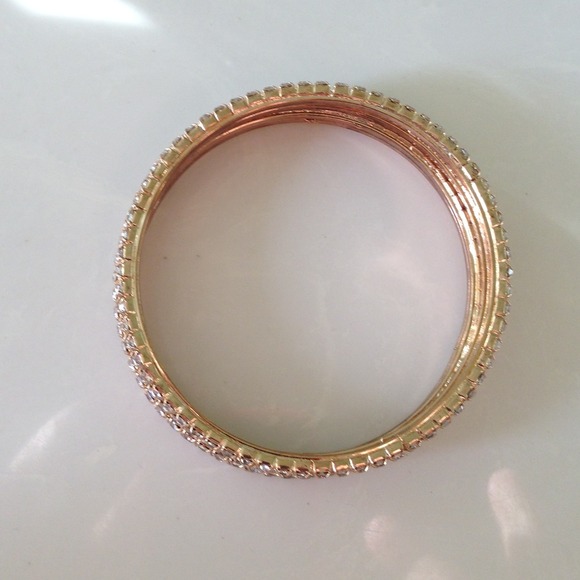 golden bangles - Picture 3 of 3