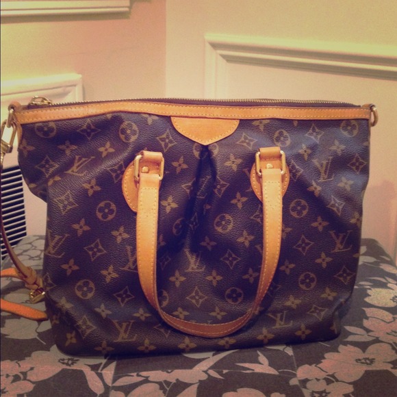 🚫SOLD🚫  LV handbag