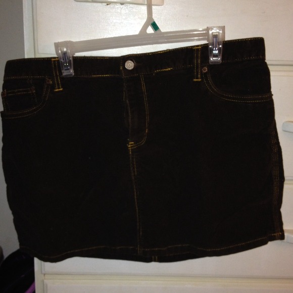 Brown corduroy skirt