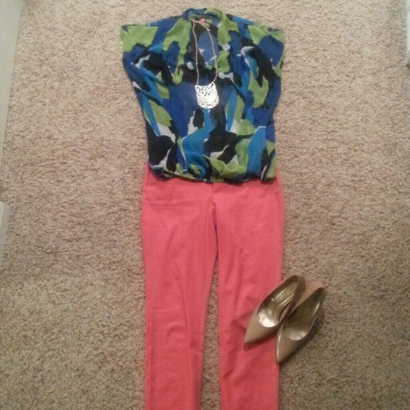 Crop sleeve sheer  blouse