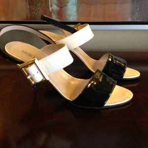 Super pretty black and creme patent leather sandal