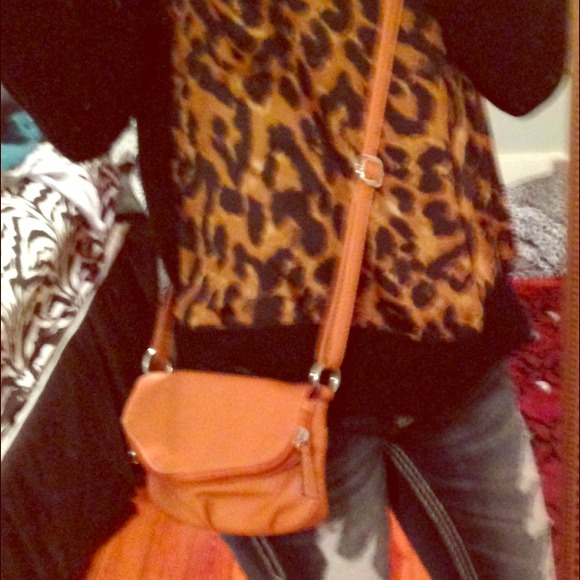 Purse. - Picture 1 of 4