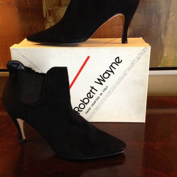 Black suade boots