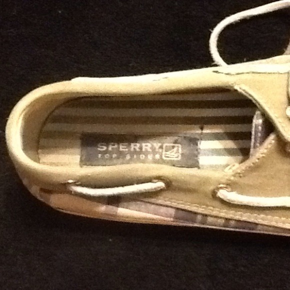 Sold!! SPERRY top sider***** - Picture 2 of 3