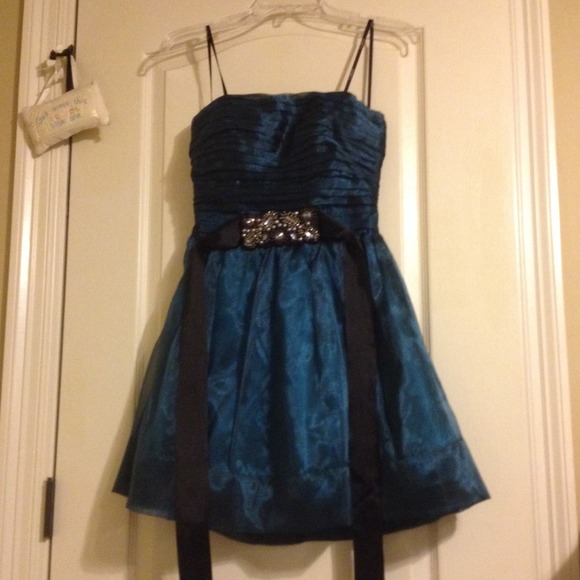 B. Darlin dress - Picture 1 of 3