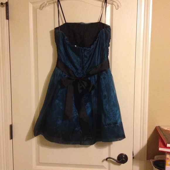 B. Darlin dress - Picture 2 of 3