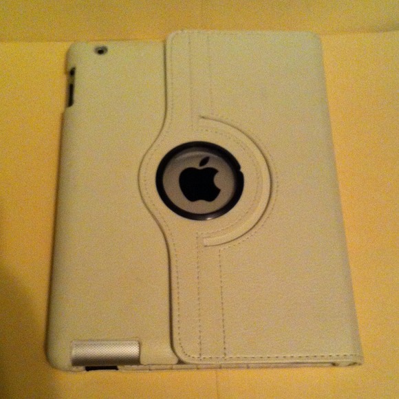 Ipad - Picture 2 of 3