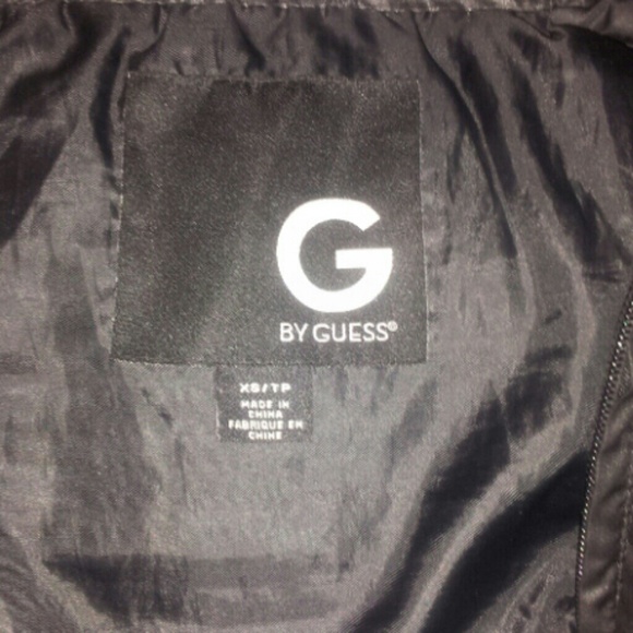 GUESS winter jacket - Picture 3 of 4