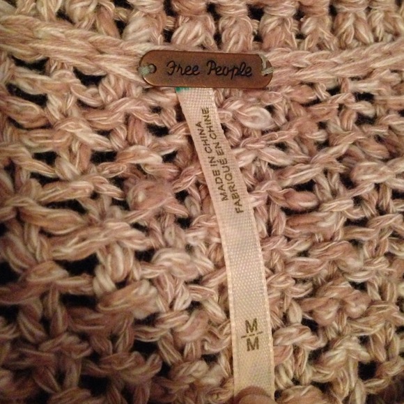 Beige knit sweater - Picture 2 of 3