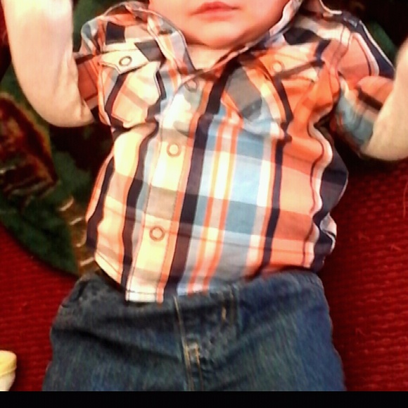 Adorable Plaid Button-Up