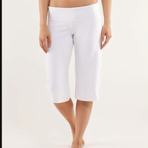 Lululemon crops