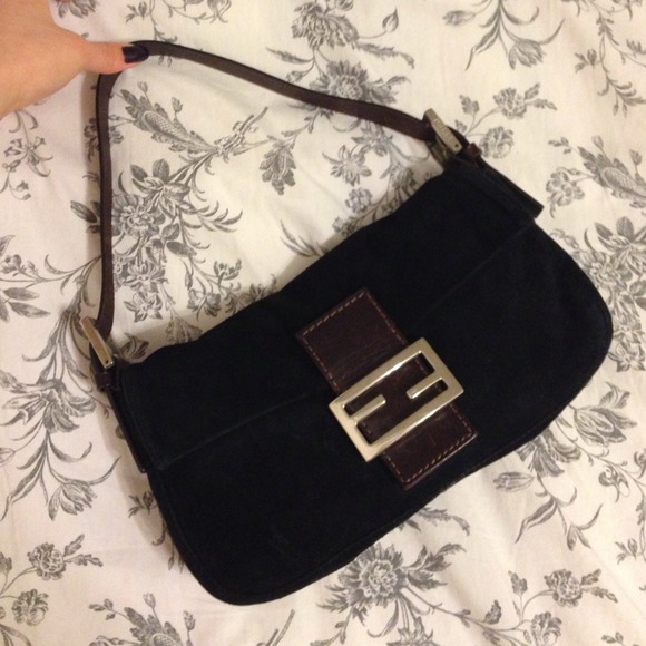 Vintage classic Fendi baguette - Picture 6 of 11