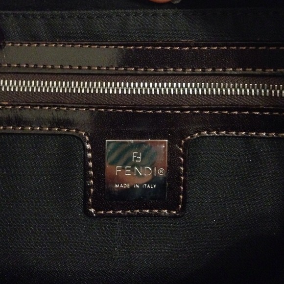 Vintage classic Fendi baguette - Picture 7 of 11
