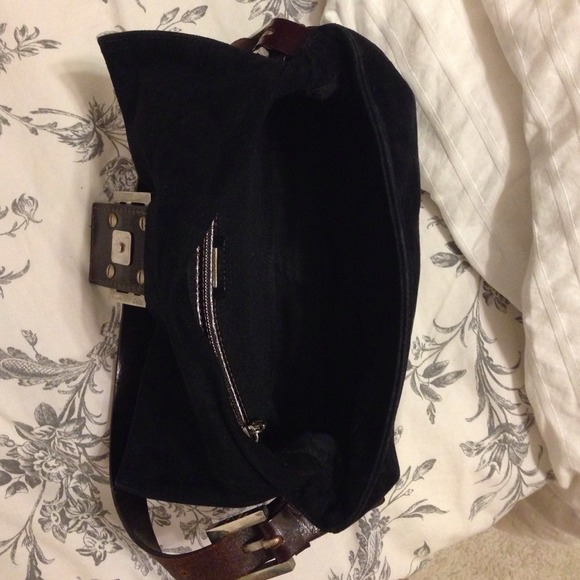 Vintage classic Fendi baguette - Picture 8 of 11