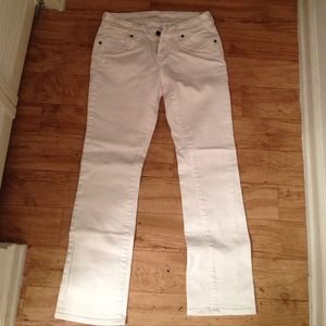Delia's Morgan jean white size 5/6 short