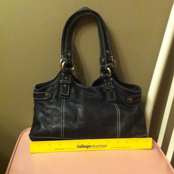 💥Leather Fossil Handbag💥 - Picture 2 of 4