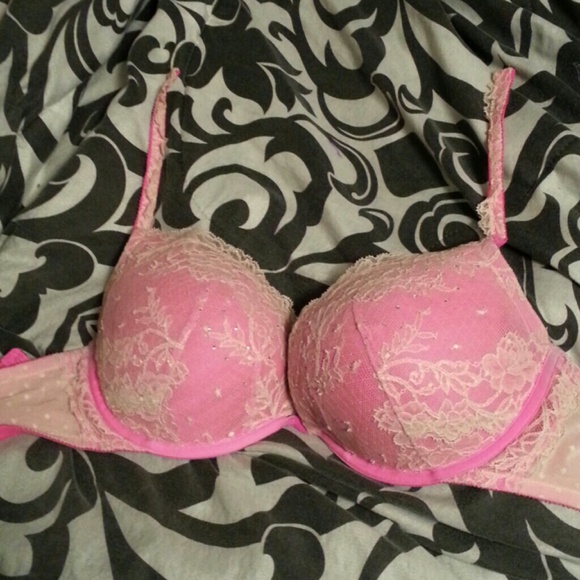 Victorias Secret Supermodel essentials push-up bra