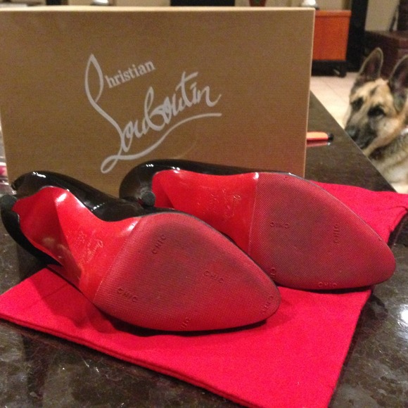 ❤️sold❤️Christian Louboutin Decollete black patent - Picture 3 of 4