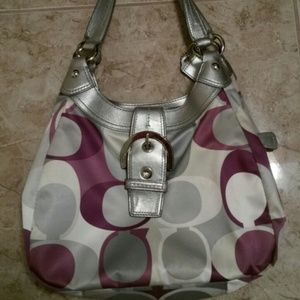 Coach authentic