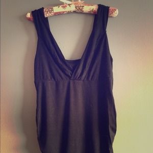 🚫BUNDLED🚫 Liz Lange Maternity Black Sleeveless