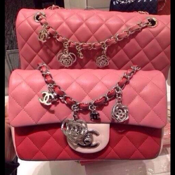 Just sharing!New styling about chanel this season